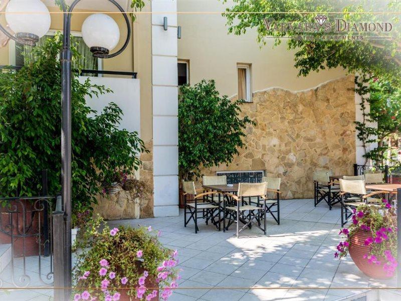 Varvaras Diamond Hotel Платанес Екстериор снимка
