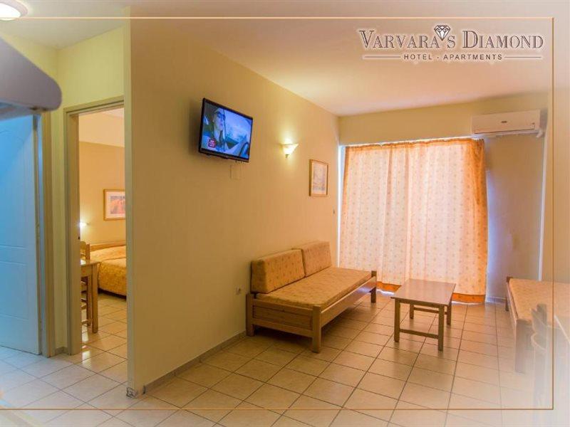 Varvaras Diamond Hotel Платанес Екстериор снимка