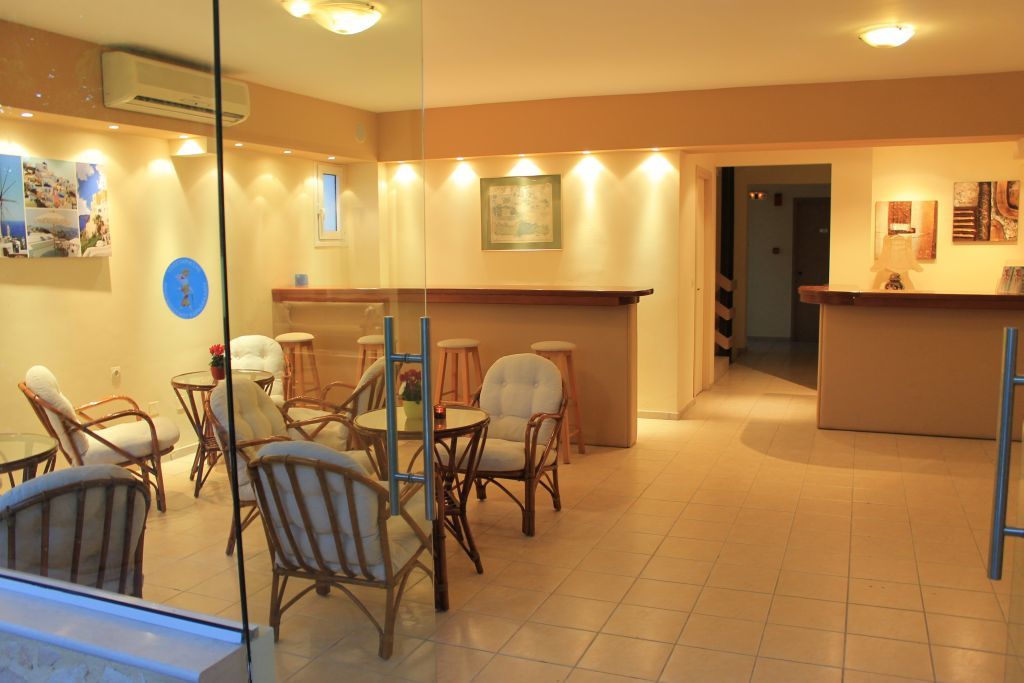 Varvaras Diamond Hotel Платанес Екстериор снимка
